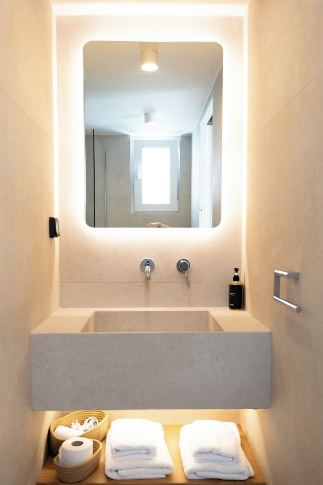 Celestial by Mike Family Quadruple Room, Balcony, Mountain View 11