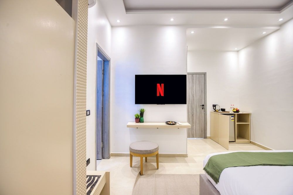 Seven Stays Zayed Standard Double Room 4