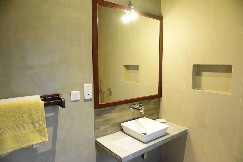 Tranquil Comfort Double or Twin Room 5