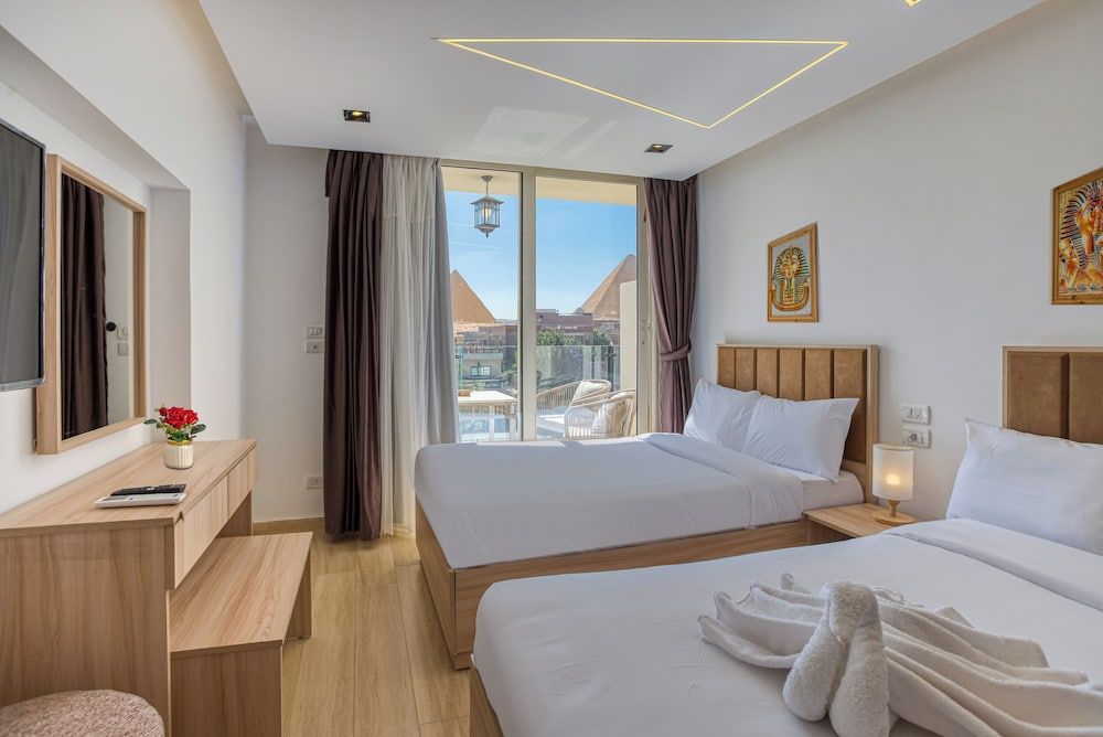 Deluxe Double or Twin Room, Balcony, Mountain View