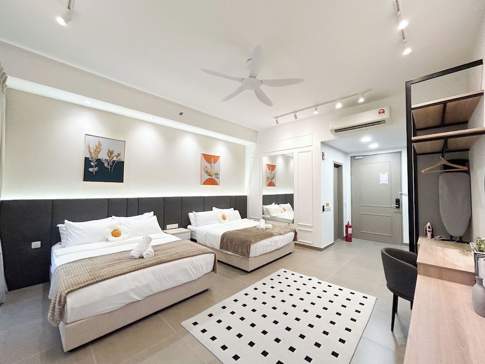 Mossaz by Manhattan Group Premium Studio