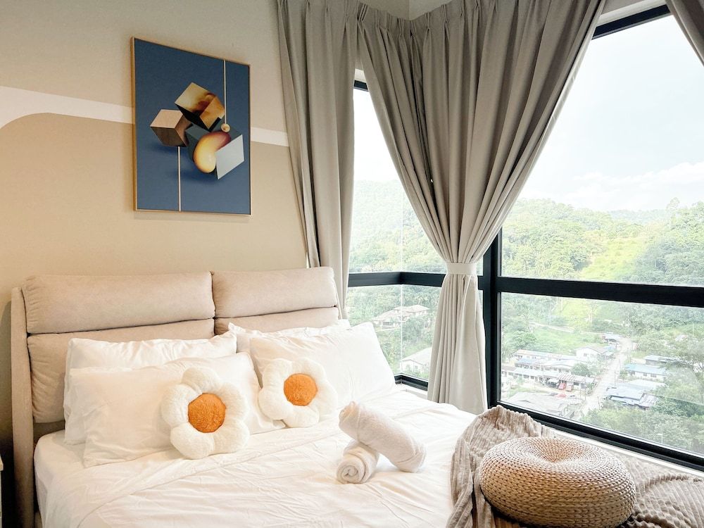 Mossaz by Manhattan Group