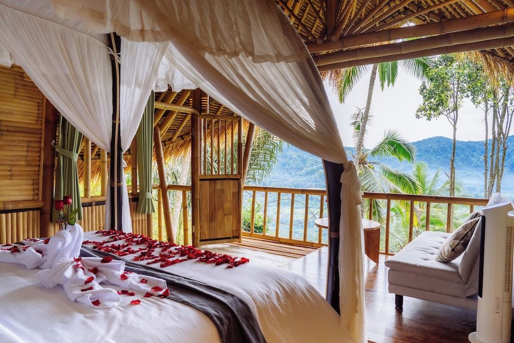 Ayo Hill Villa One Bedroom Villa & Villa, Hill View