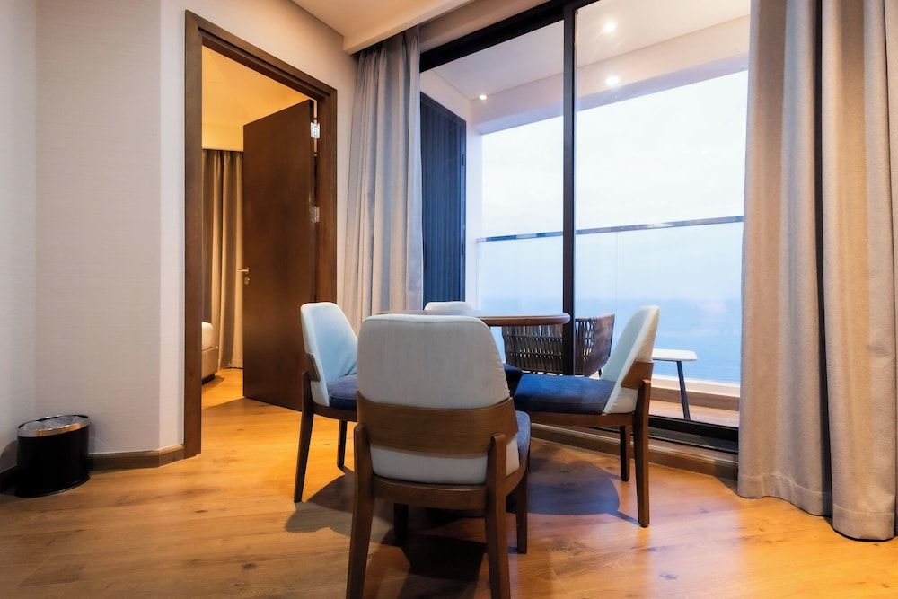 Continental Mandala Mui Ne Premium Suite, 2 Bedrooms, Balcony, Beach View 16