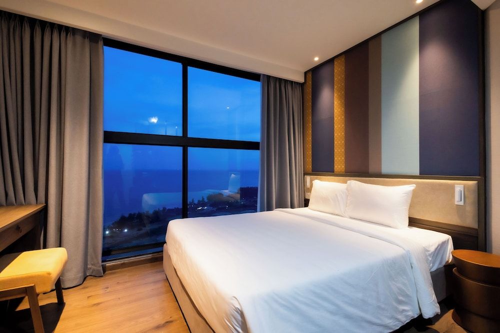 Continental Mandala Mui Ne Premium Suite, 2 Bedrooms, Balcony, Beach View 7