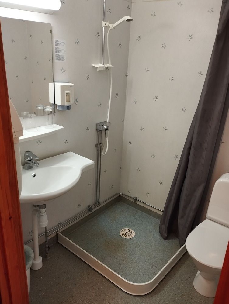 Hotell Amigo Economy Double Room, 2 Twin Beds 8