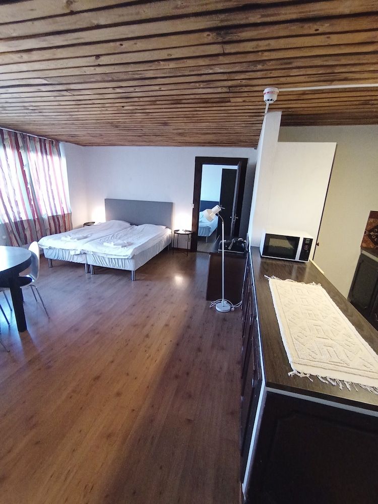 Comfort Apartment, 1 Twin, City View