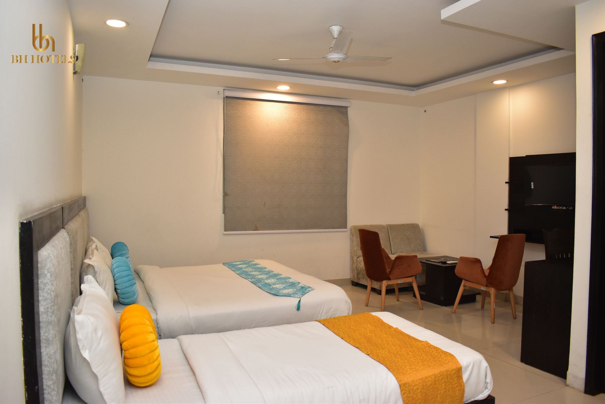 Family Suites Room - (1 Double +1 Single Bed)