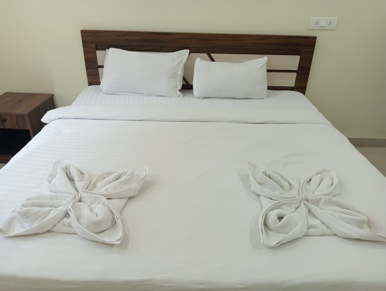 Queen Room
