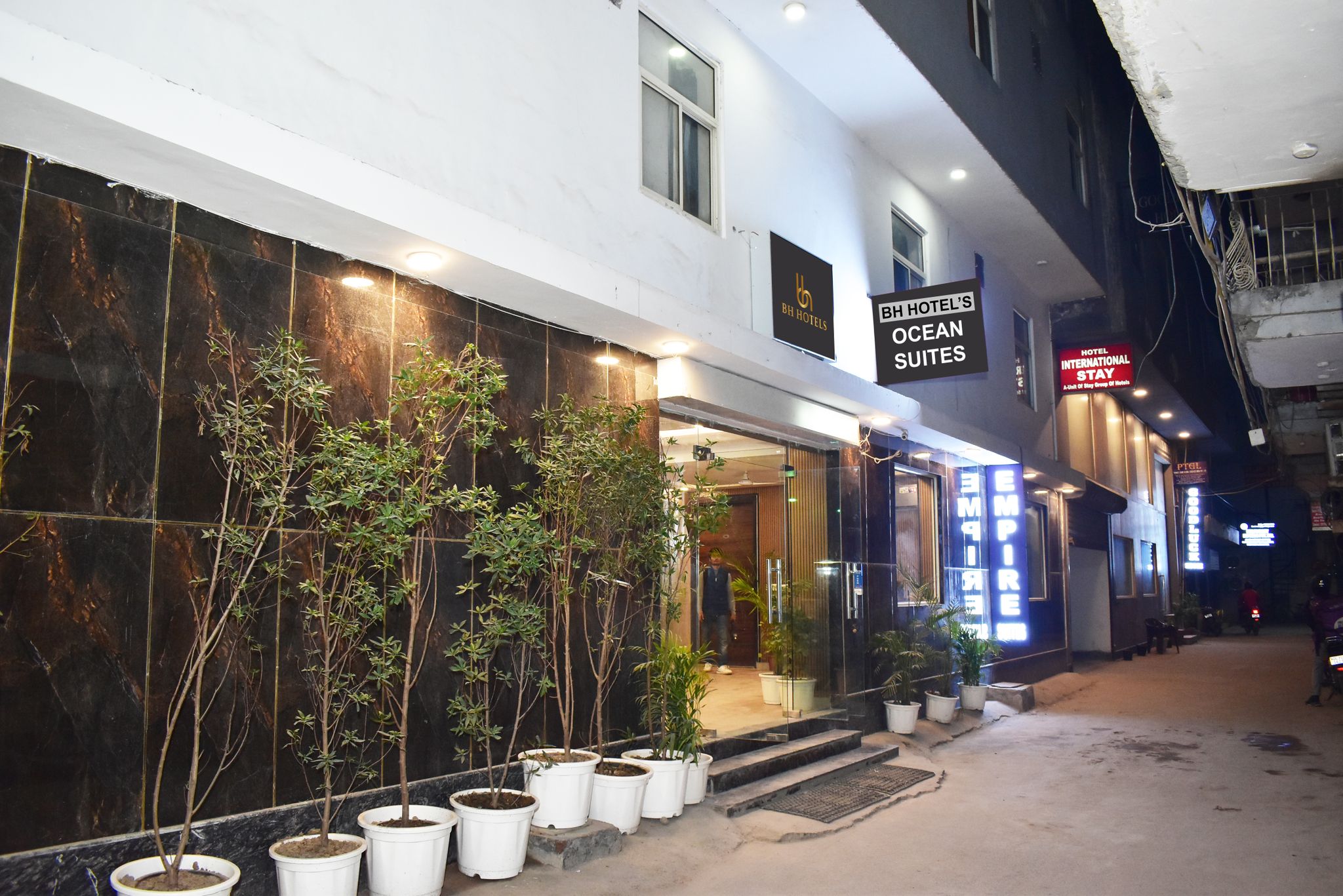BH Hotels Lucullan Aerocity Road I Delhi Airport