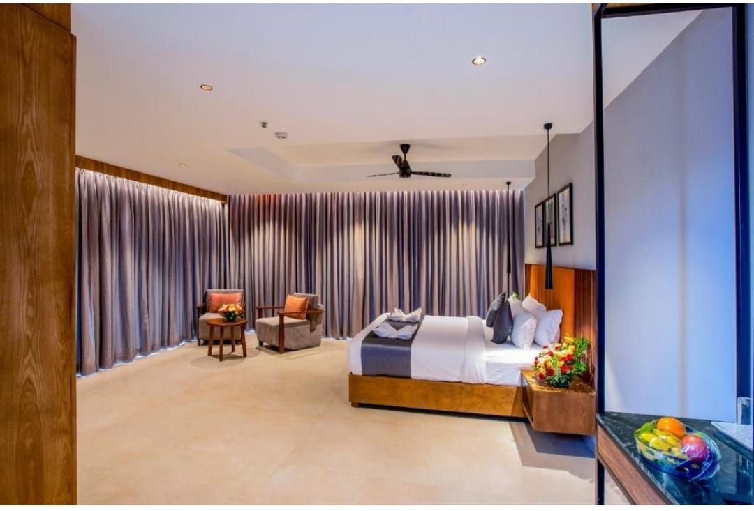 Premium Club AC with Balcony