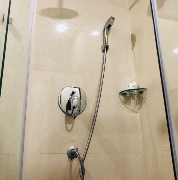 The Oscar Regency Silver Room 4