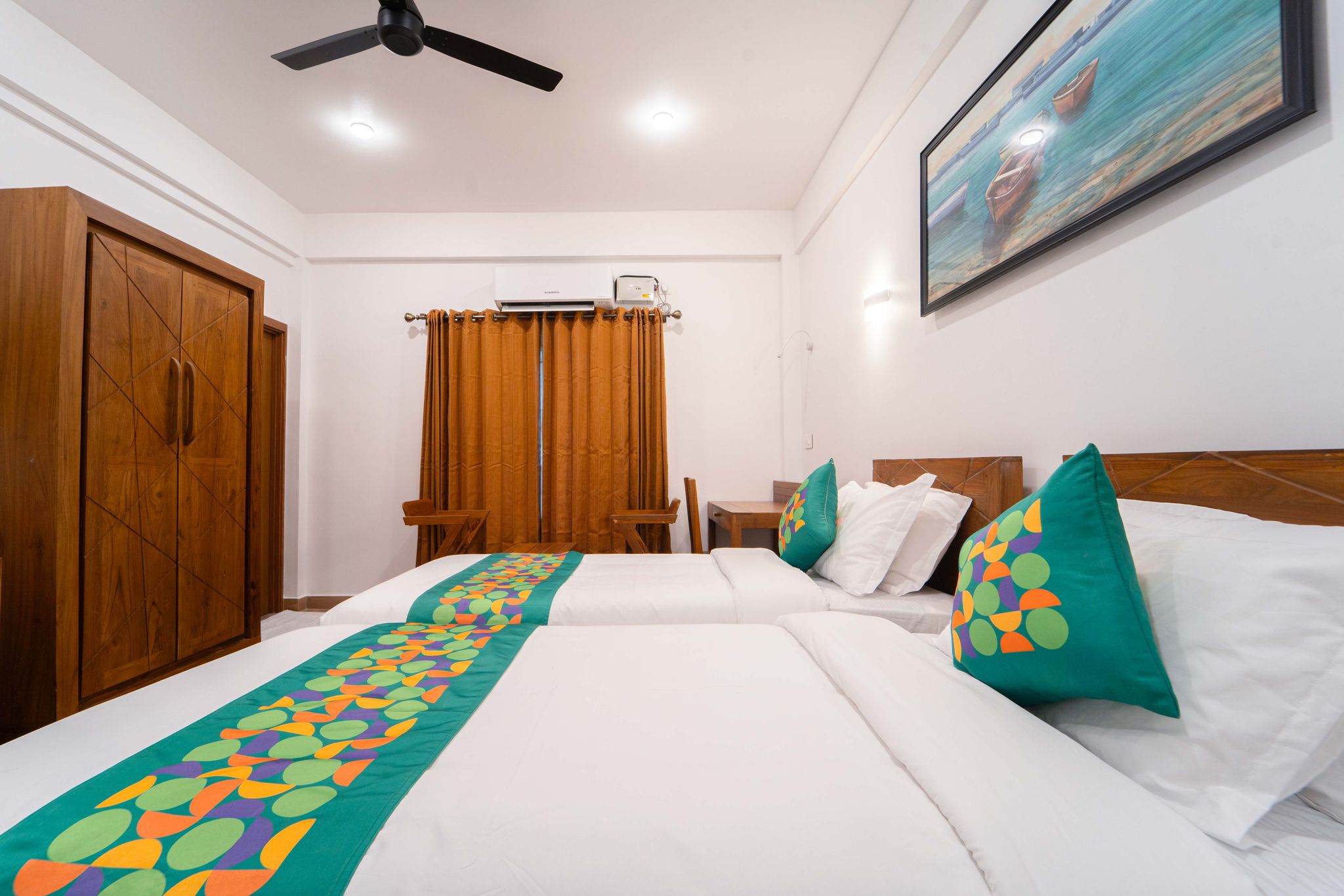 Treebo West Fort Divine	 Standard room 8