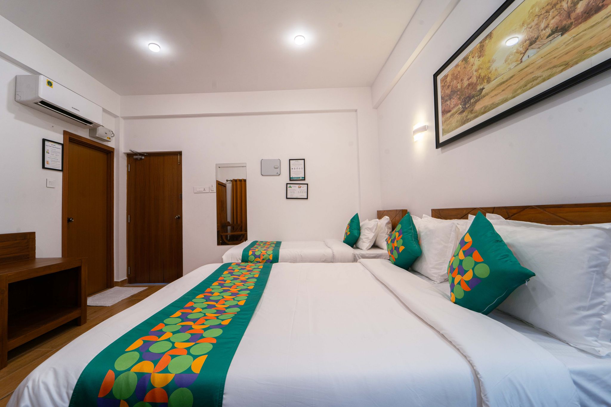 Treebo West Fort Divine	 Deluxe Room 10