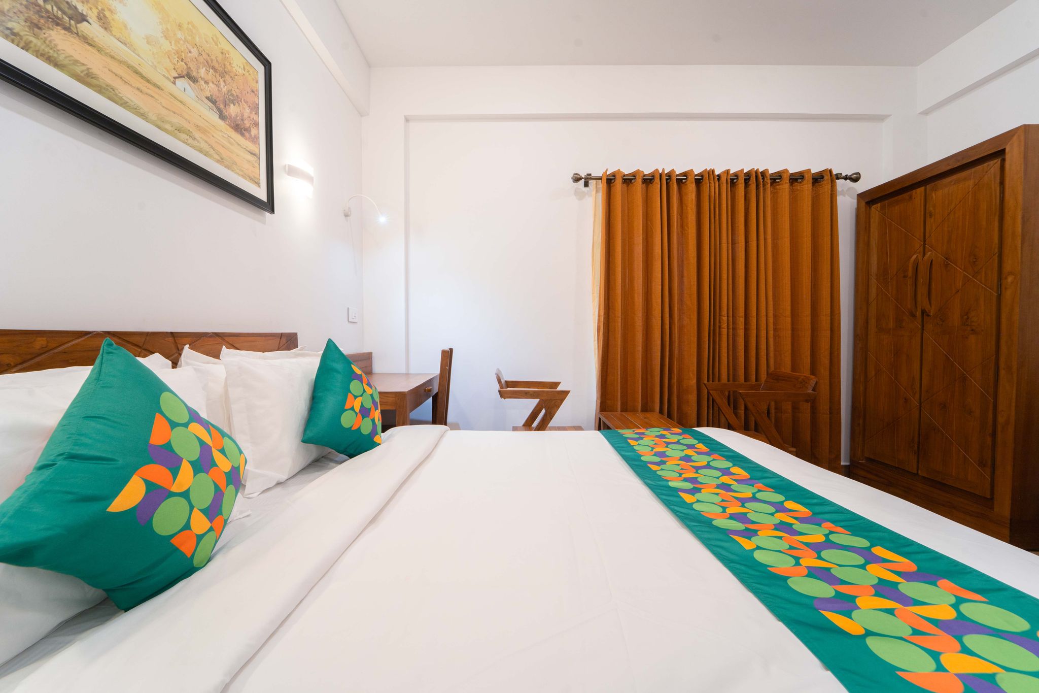 Treebo West Fort Divine	 Deluxe Room 7