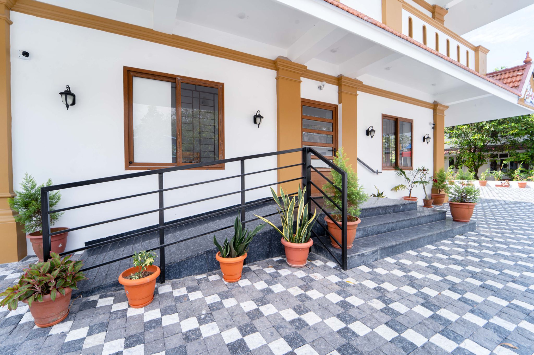 Hotel Exterior