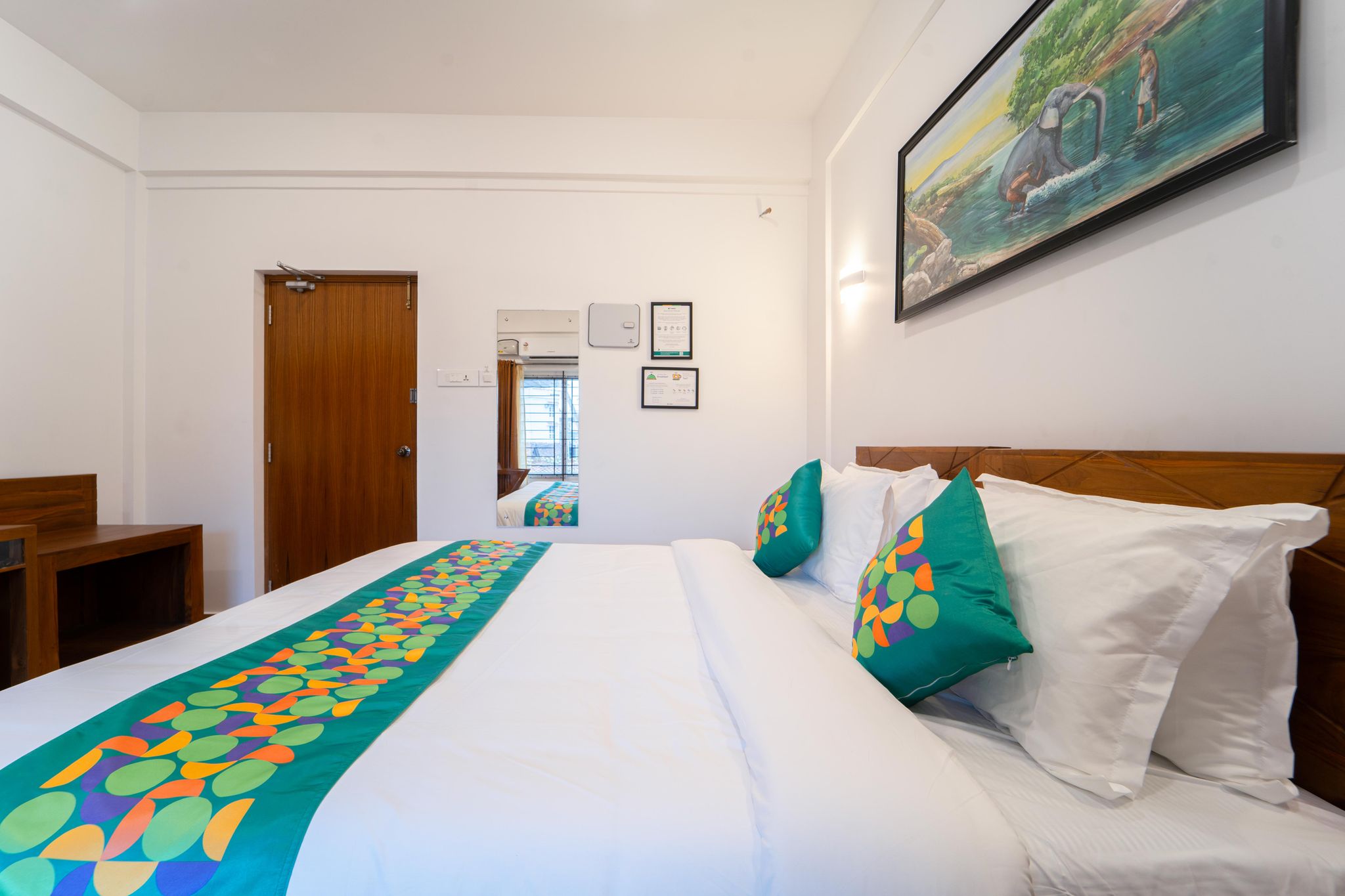 Treebo West Fort Divine	 Economy Room