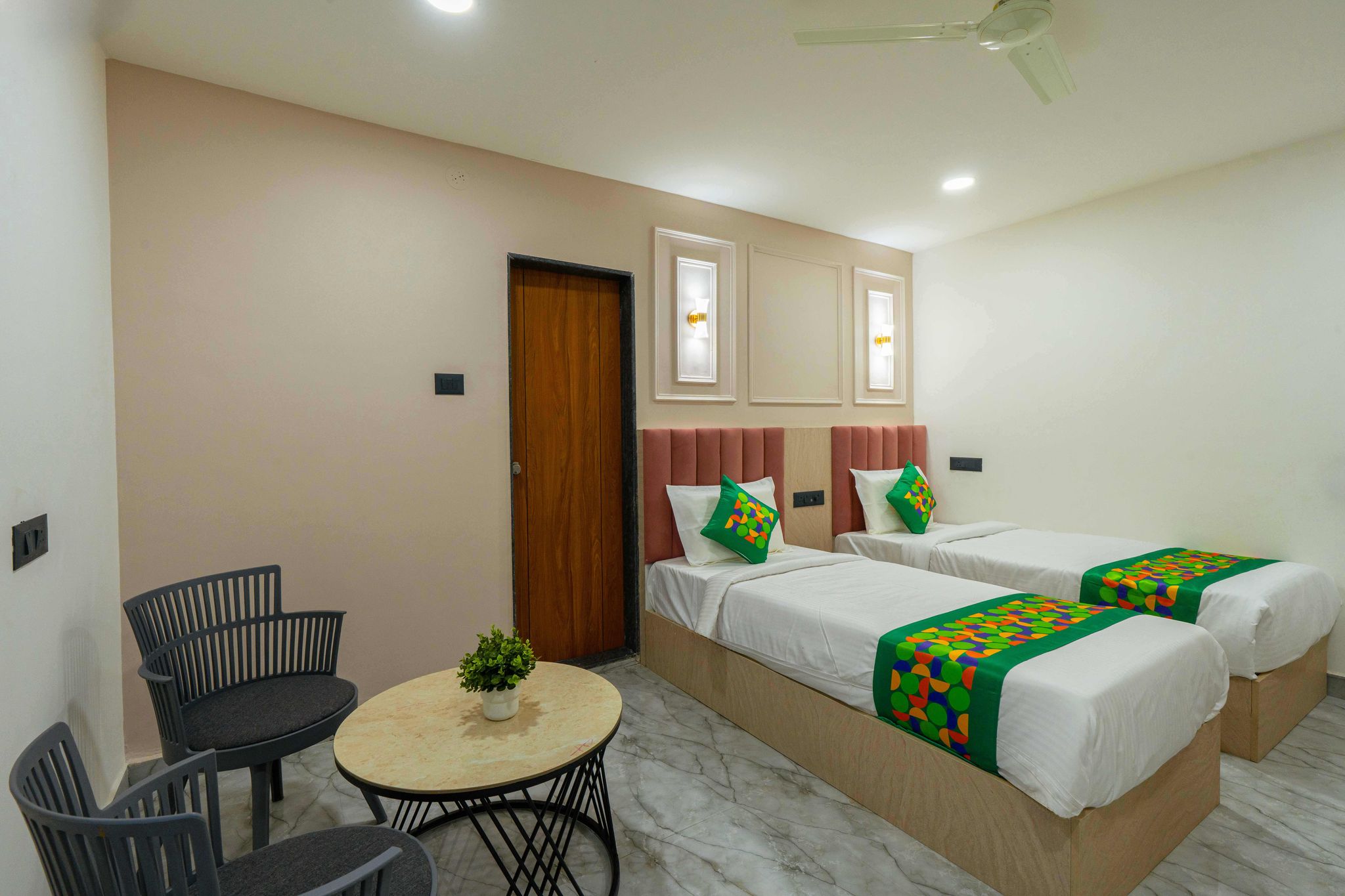 Treebo The Tree, Hinjewadi	 Standard room 3