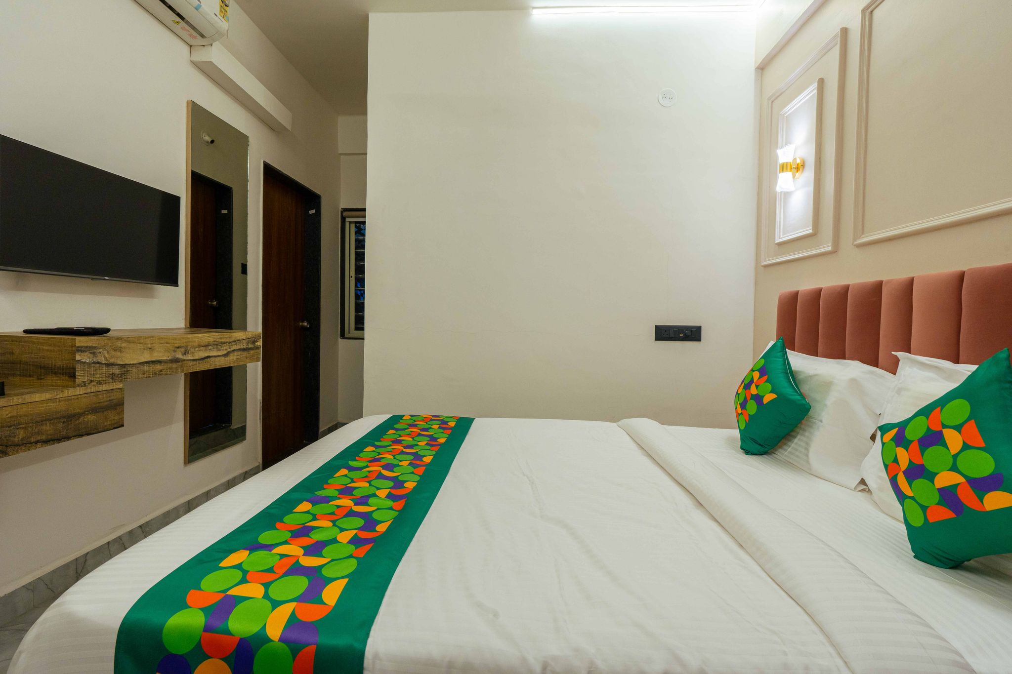 Treebo The Tree, Hinjewadi	 Economy Room 3