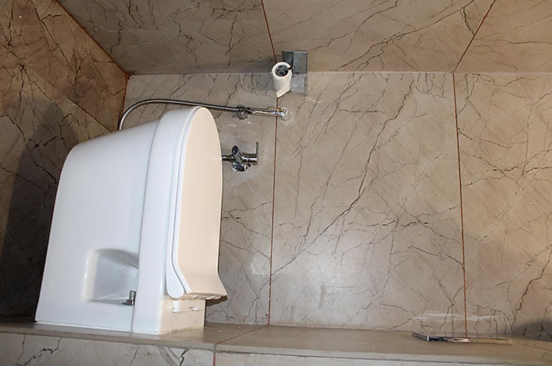 Clarks Collection Somnath - Pure Veg Deluxe room with Queen Bed and City view 4