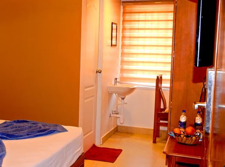 Deluxe AC (4 Occupancy)