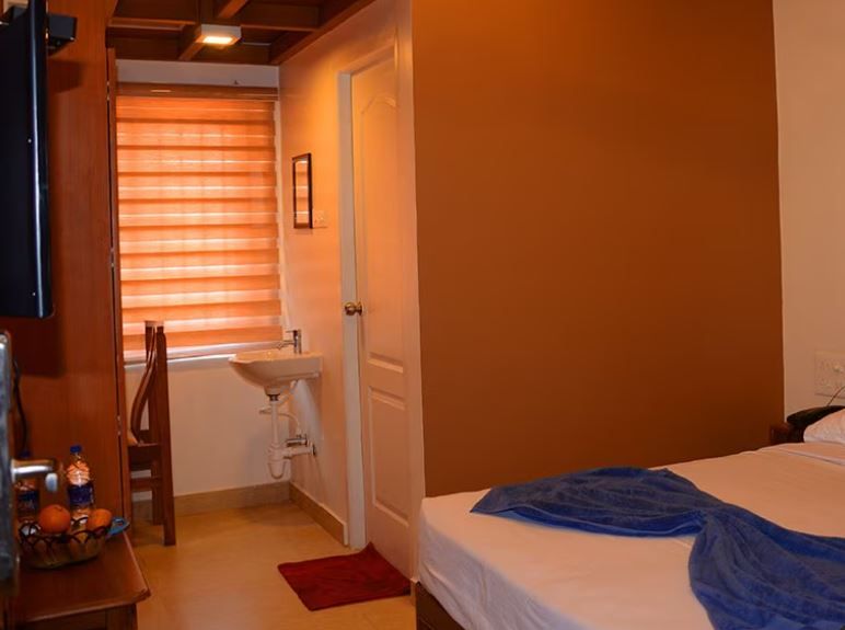 Deluxe AC (4 Occupancy)