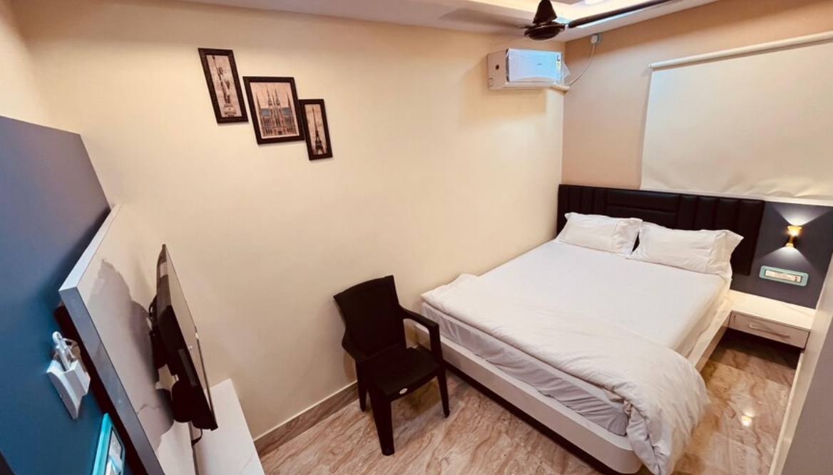 Hotel Lavasa Deluxe Room 3