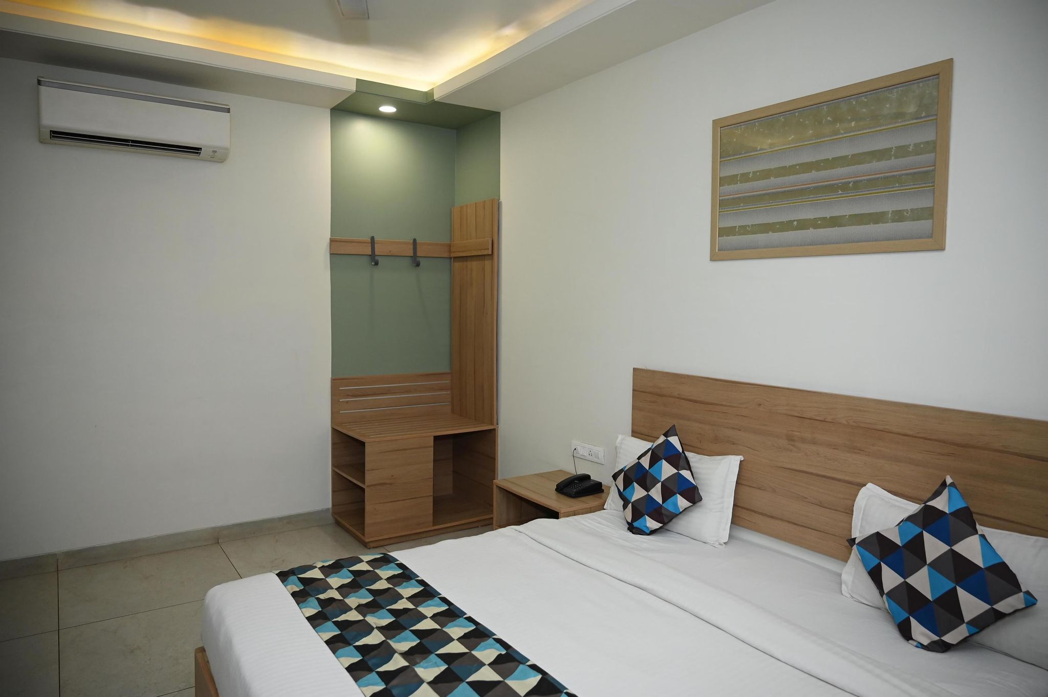 Hotel Sheer Bliss