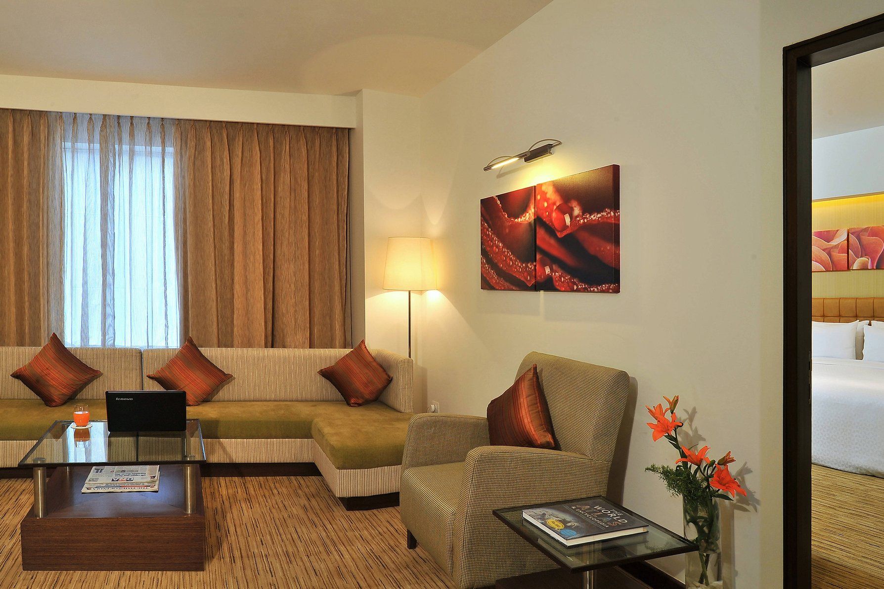 Four Points by Sheraton Hotel & Serviced Apartments, Pune Club lounge access, 1 Bedroom Executive Suite, 1 King 3