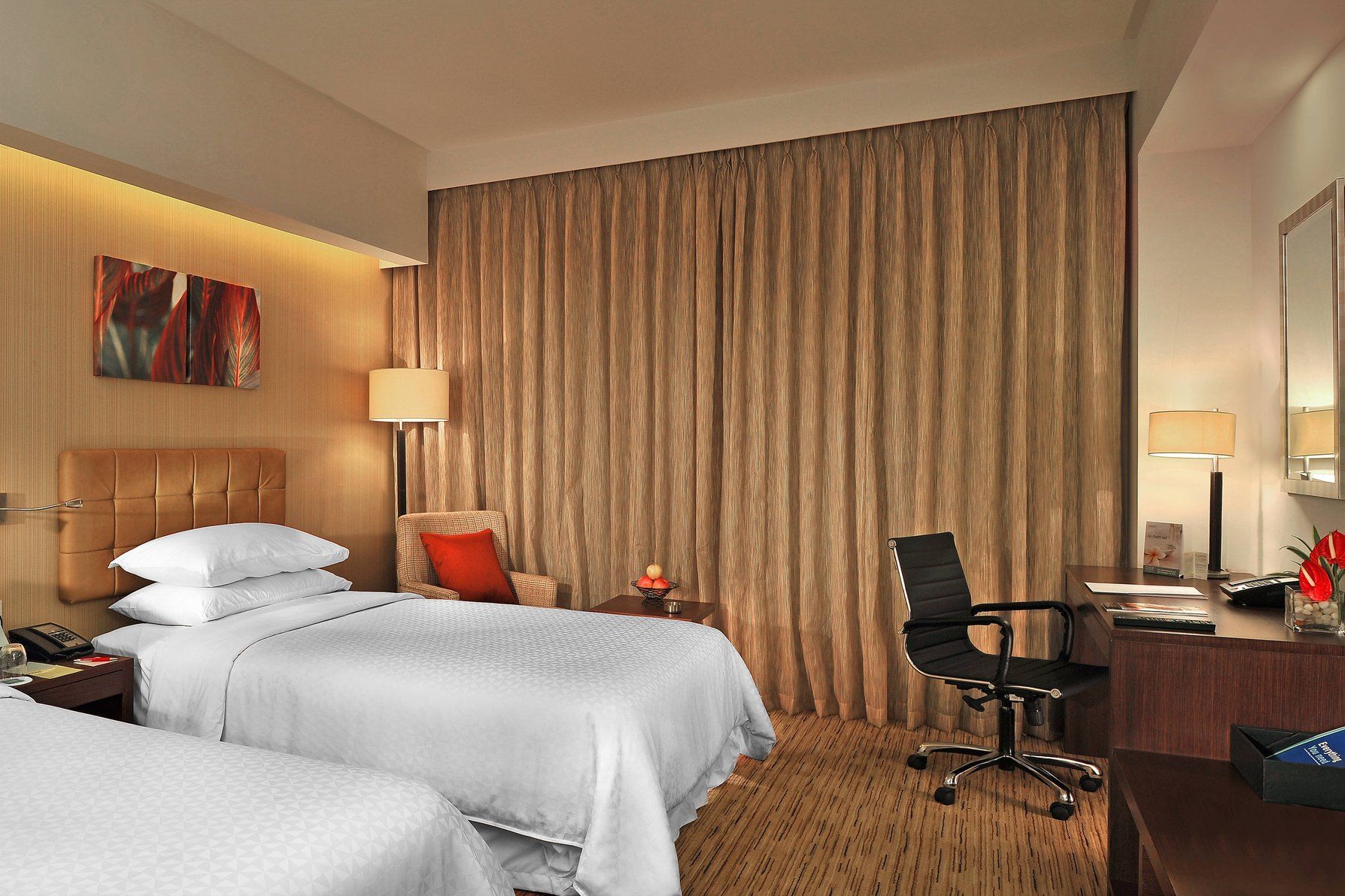 Four Points by Sheraton Hotel & Serviced Apartments, Pune Deluxe Guest room,  Twin