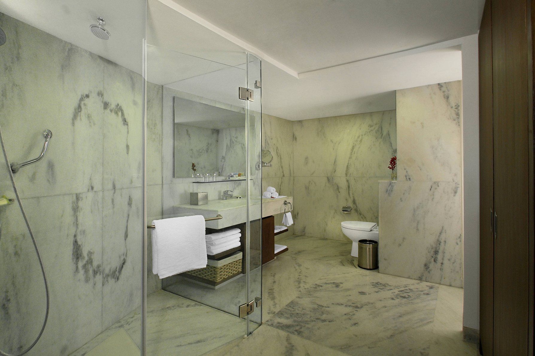 Four Points by Sheraton Hotel & Serviced Apartments, Pune 750 sqft, Club lounge access, 1 Bedroom Apartment, 1 King 2