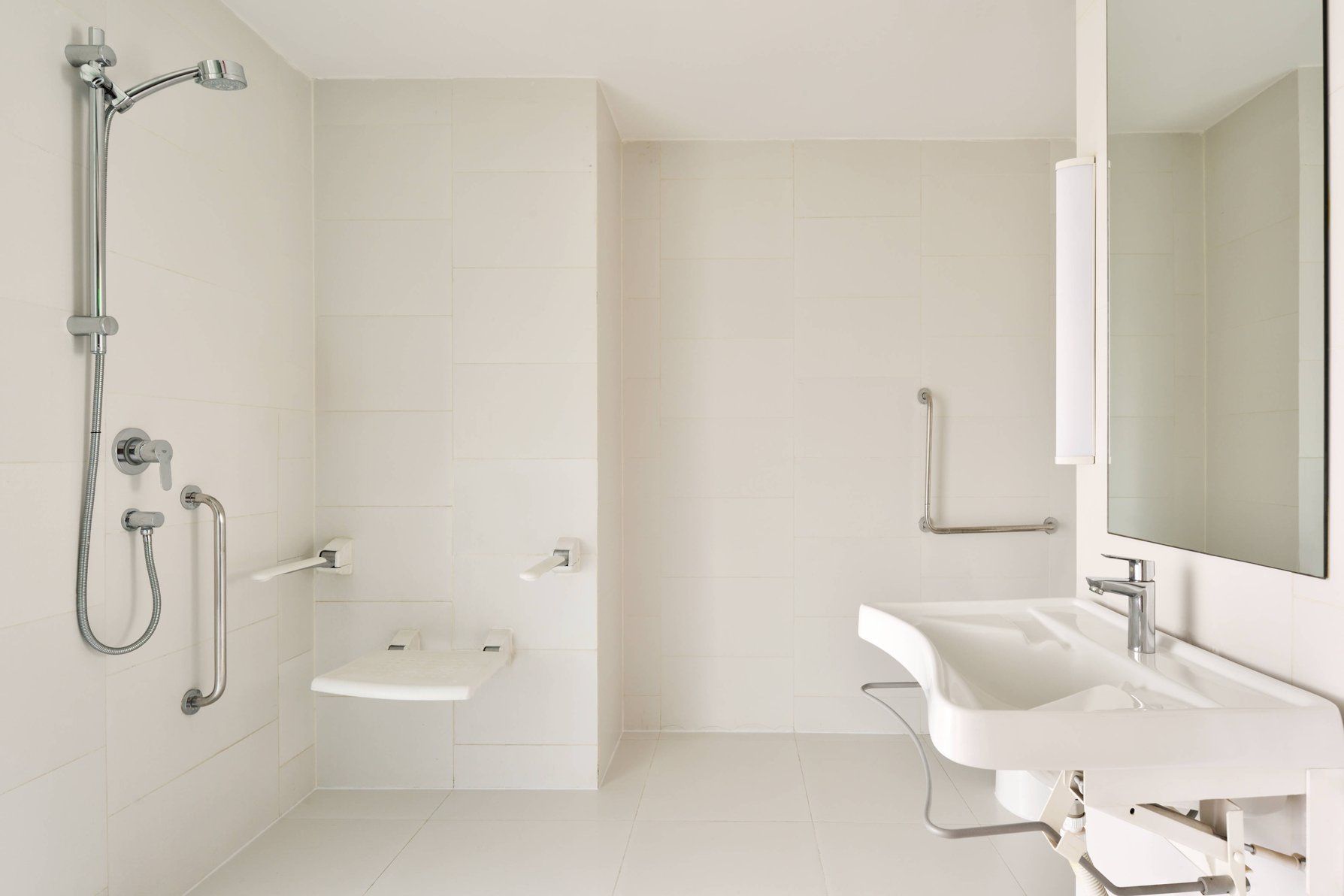 Accessible Guest Bathroom