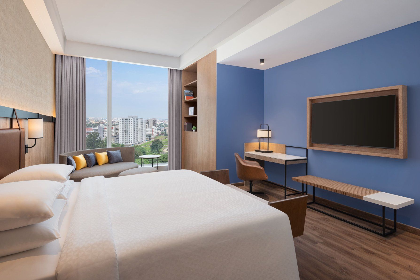 Four Points by Sheraton Nashik Suite, 1 King, City view