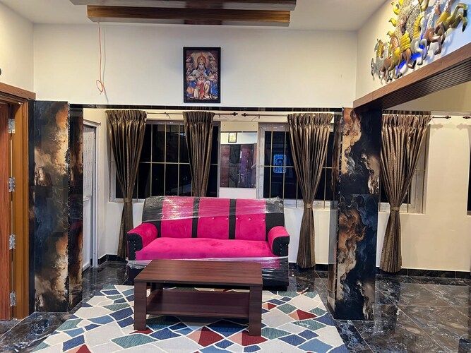 COCO Holidays Deluxe Room 6