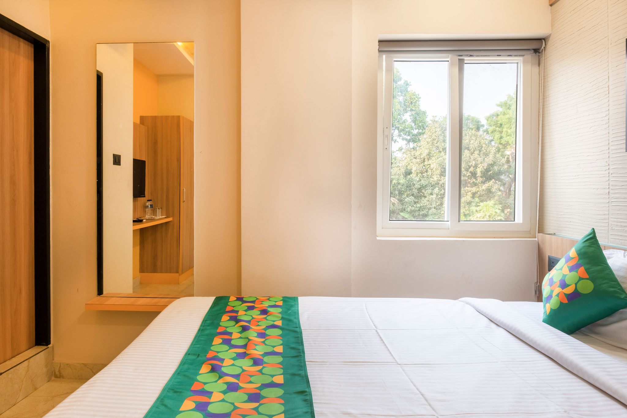 Treebo Breeze Way Economy Room 4