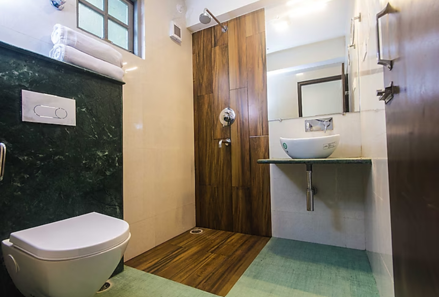 Bumblebee Guest House Standard Room 4