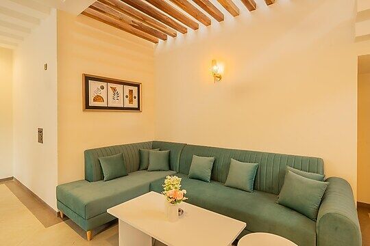 ELIVAAS Laguna Encanto - 4 BHK Villa with Pvt Pool & Terrace