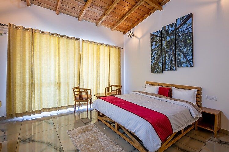 Executive Mountain View Rooms with Balcony