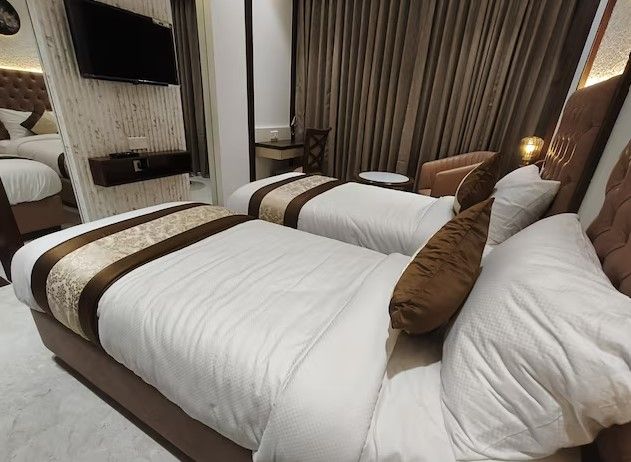 Sonesta suites Studio 2