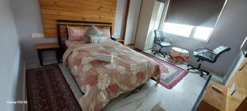 Jaipur The Lodge Deluxe Double 6