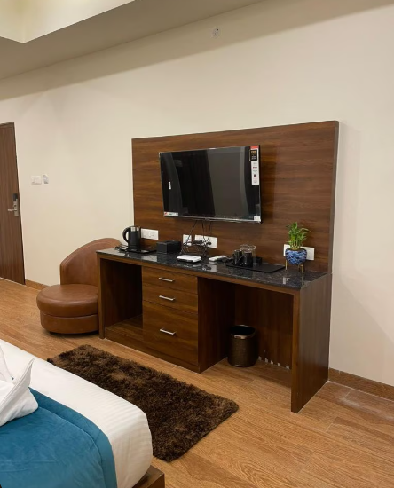 Hotel Sai Grand STANDARD ROOM 3