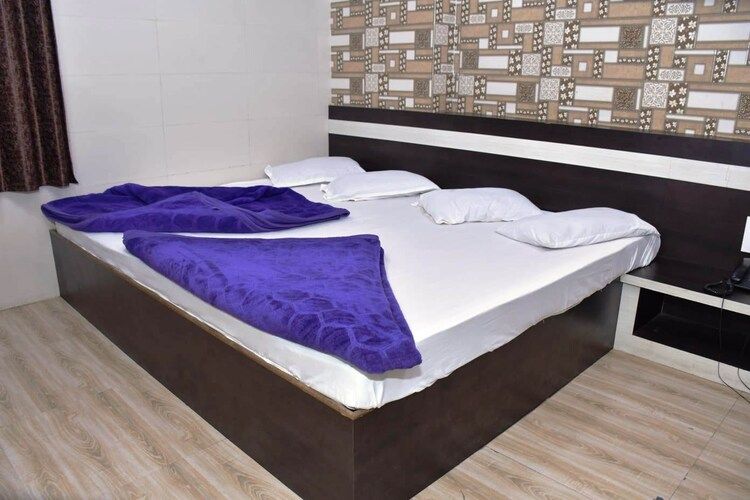 Ac Double Bed Room