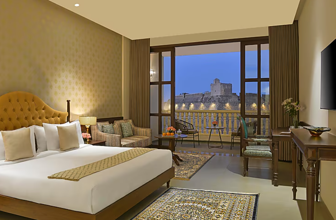 Deluxe Room Twin Bed