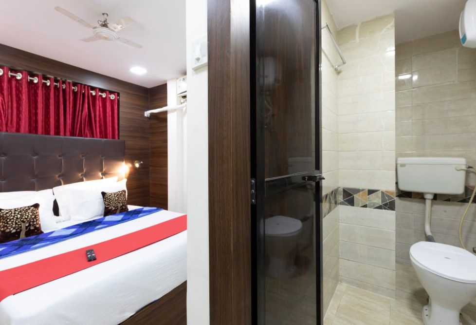 Nityanand Hotel