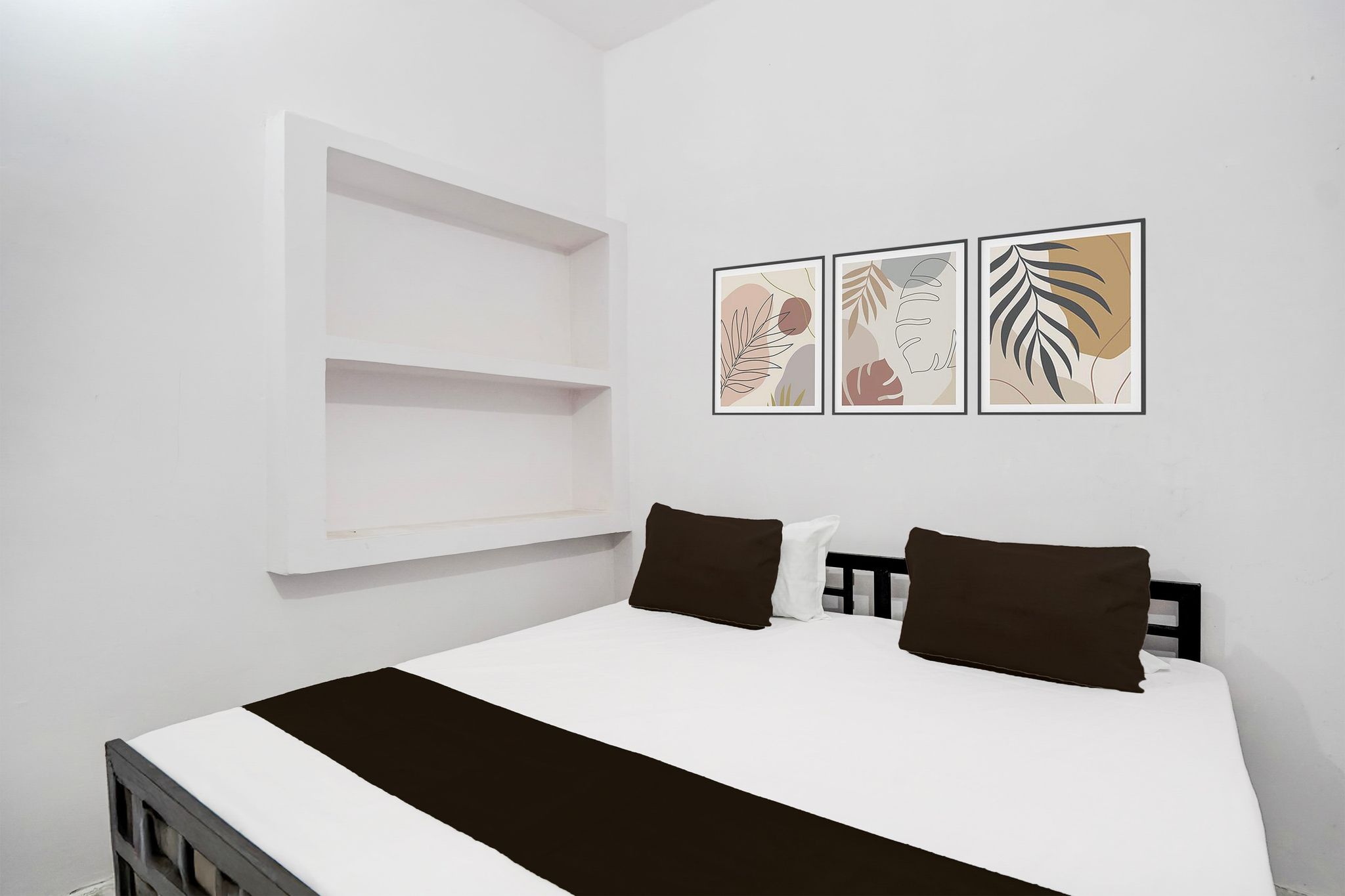 SPOT ON THE HOTEL PARADISE Classic 2