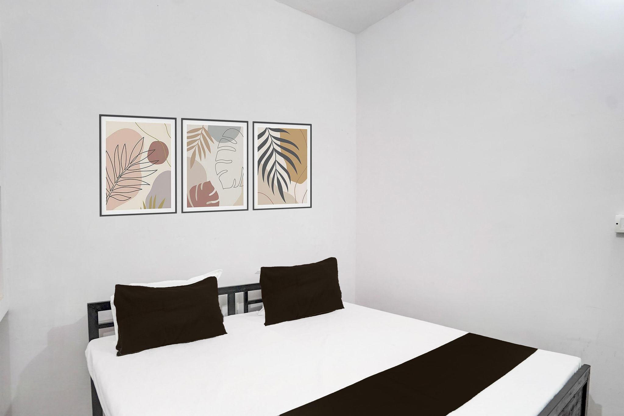 SPOT ON THE HOTEL PARADISE Classic 7