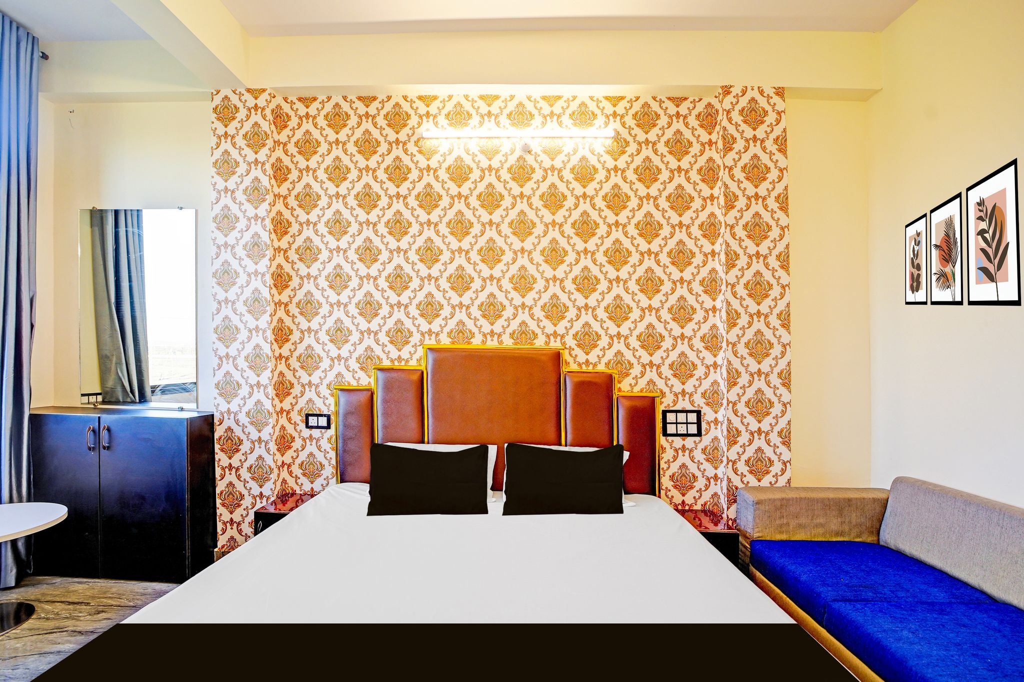 Super Hotel O by OYO York Residency Classic 11