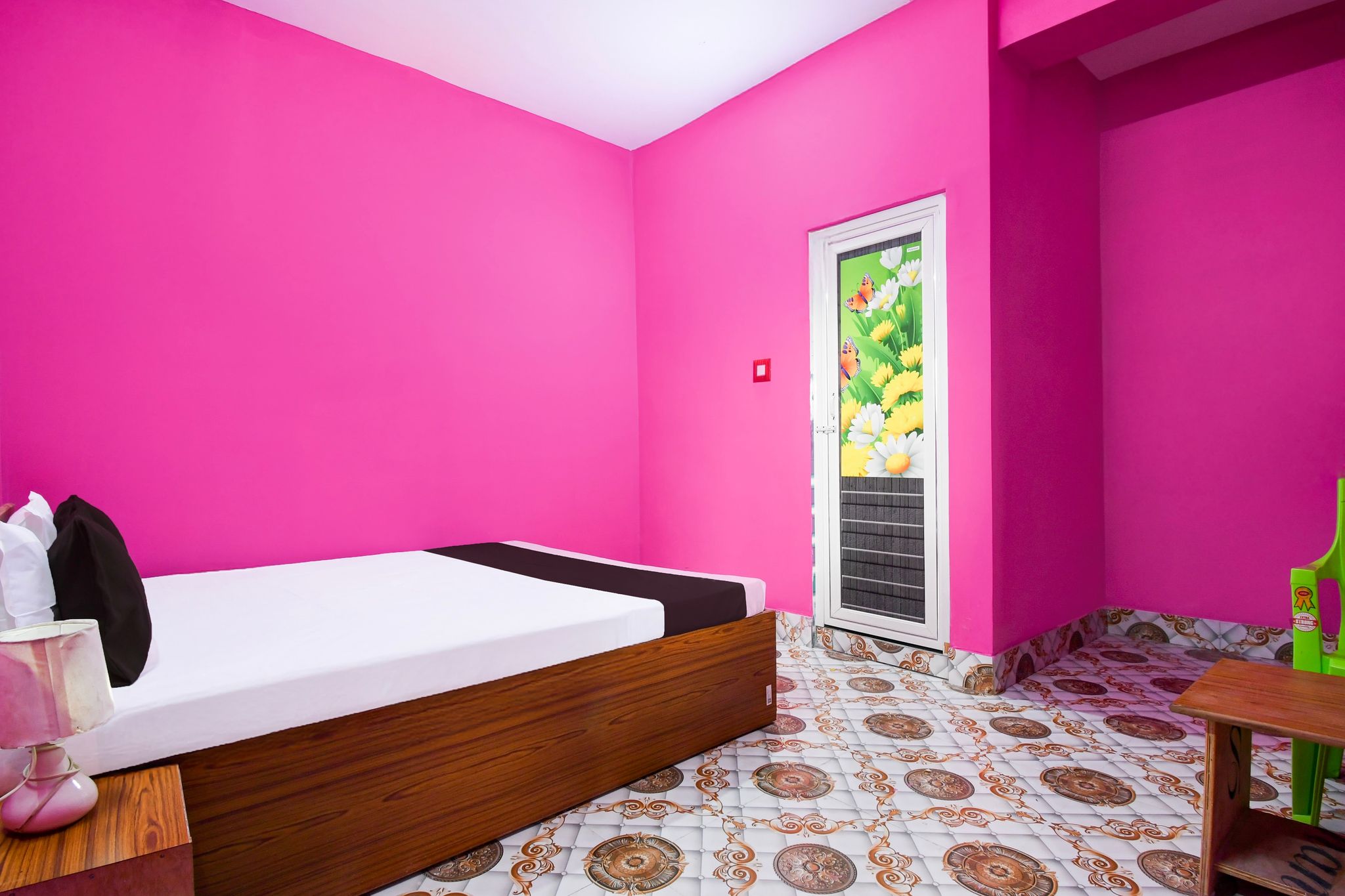 Hotel O by OYO Sun Perfect Lodge Classic 4