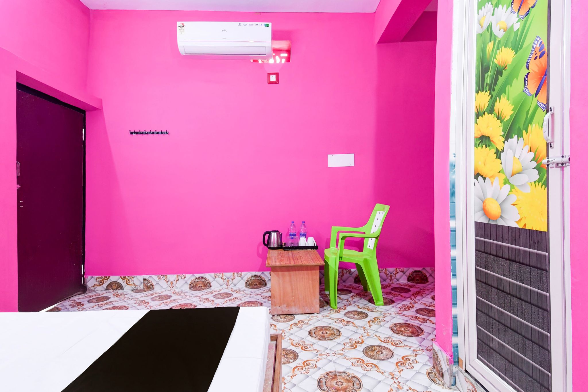 Hotel O by OYO Sun Perfect Lodge Classic 11