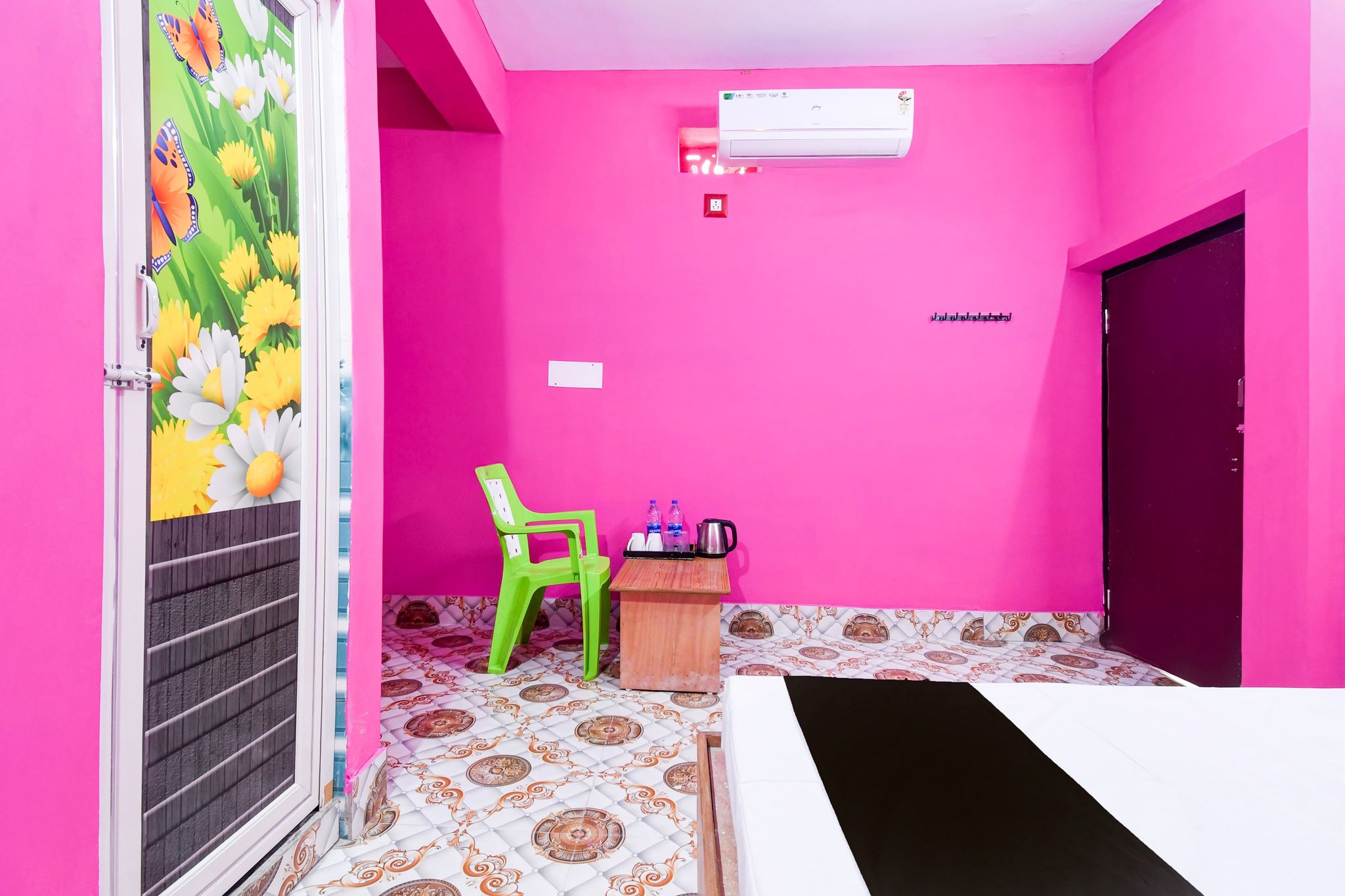 Hotel O by OYO Sun Perfect Lodge Classic 13